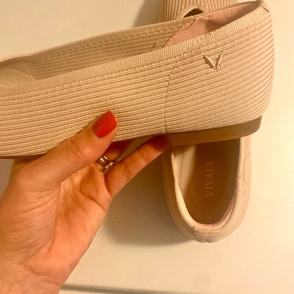 VIVAIA Women's Pink Elastic Slip-On Flats